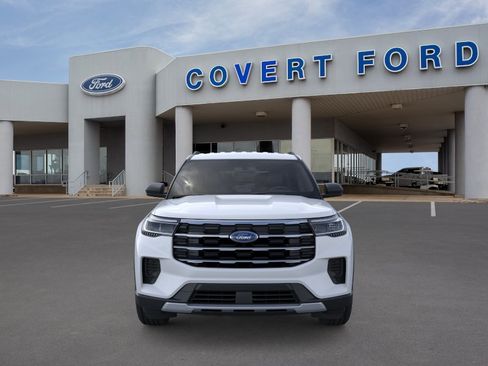 New 2026 Ford Explorer Active RWD image 6