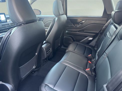 New 2026 Lincoln Corsair Premiere image 10