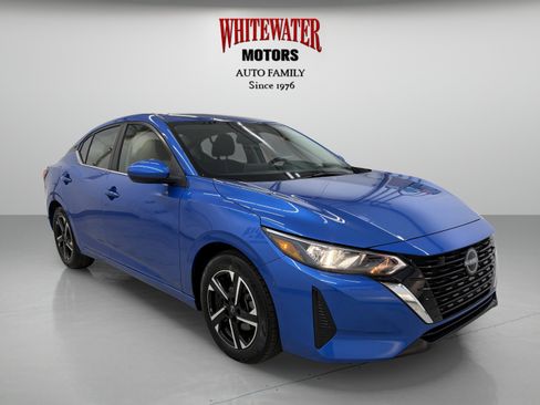 Used 2024 Nissan Sentra SV FWD image 5