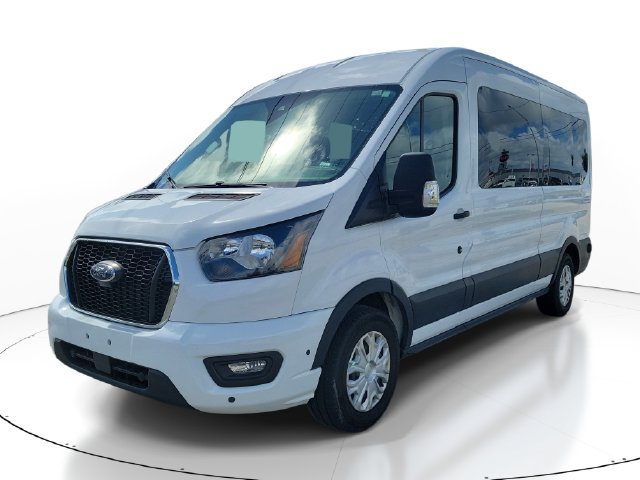 Used 2024 Ford Transit 350 XLT RWD image 2