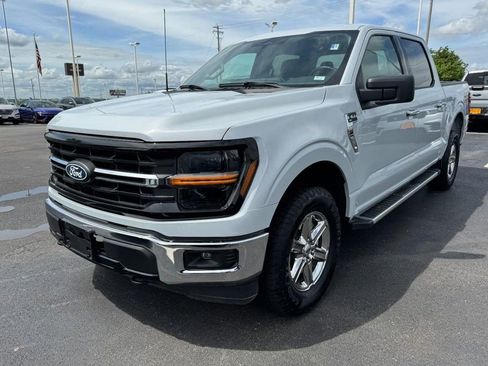 Used 2025 Ford F150 XLT w/ Equipment Group 301A Standard AWD/4WD image 8