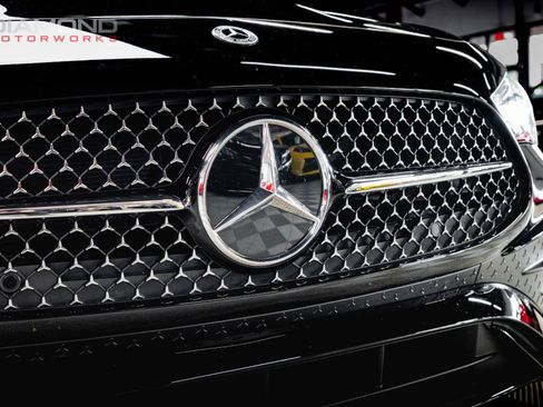 Used 2025 Mercedes-Benz CLE 300 4MATIC Cabriolet image 42