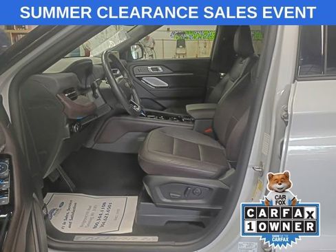 Used 2025 Ford Explorer Platinum w/ LUX Leather Package AWD/4WD image 7