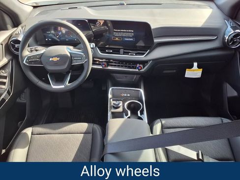 New 2026 Chevrolet Equinox LT AWD/4WD image 21