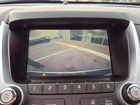 Used 2017 Chevrolet Equinox LT w/ Convenience Package FWD image 28