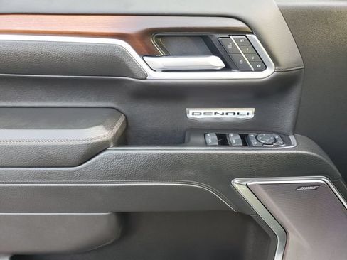 Used 2025 GMC Sierra 1500 Denali AWD/4WD image 17