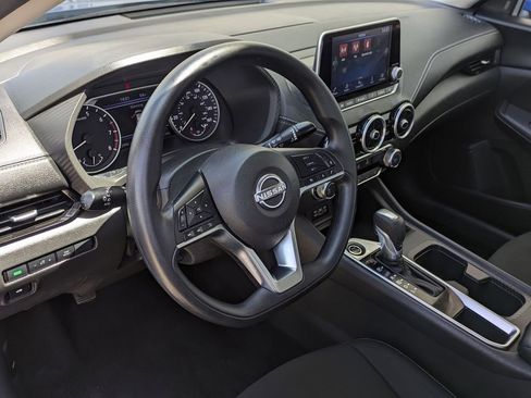 Used 2025 Nissan Sentra SV FWD image 19