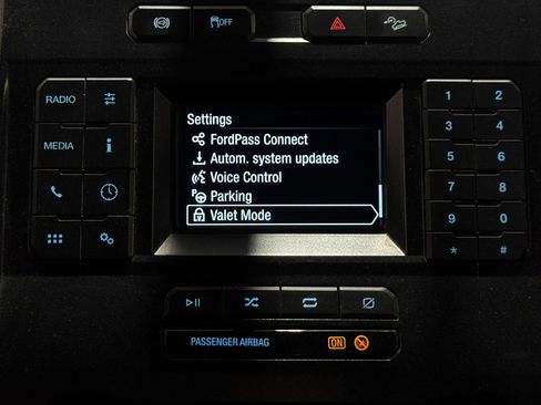 Used 2022 Ford F350 XL w/ Power Equipment Group AWD/4WD image 7