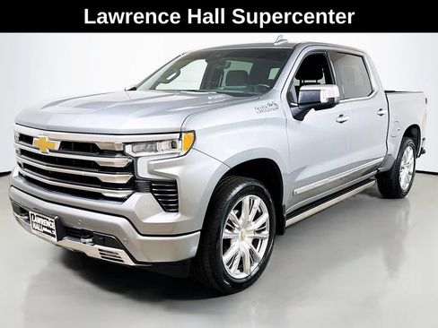 Used 2023 Chevrolet Silverado 1500 High Country w/ High Country Premium Package AWD/4WD image 1