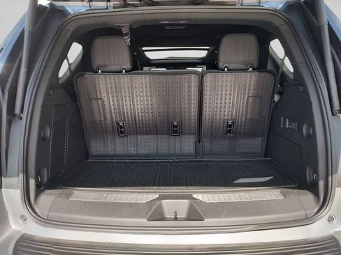 Used 2025 Chevrolet Tahoe RST w/ RST Capability Package AWD/4WD image 32