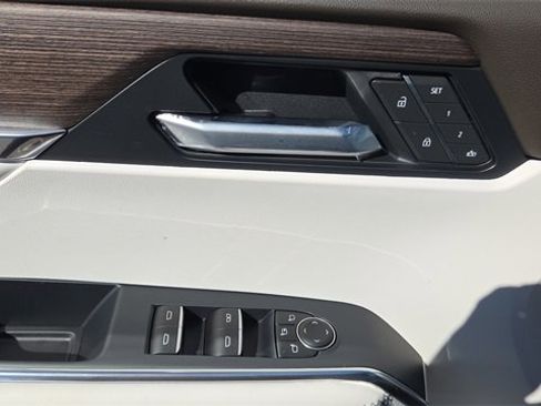 New 2026 GMC Acadia Denali image 23