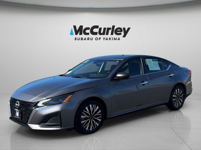 Used 2024 Nissan Altima 2.5 SV