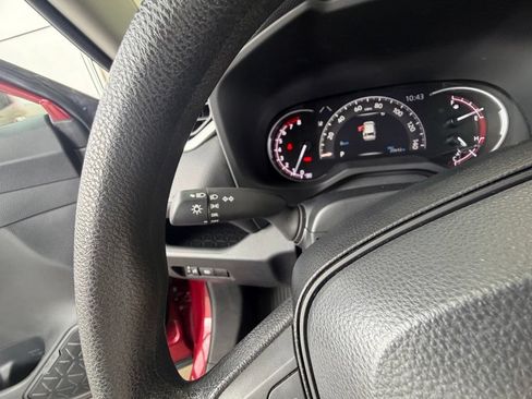 Used 2023 Toyota RAV4 LE AWD/4WD image 40