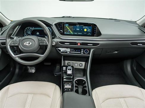 Used 2021 Hyundai Sonata Limited image 20
