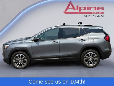 Used 2020 GMC Terrain SLT w/ Preferred Package AWD/4WD image 2