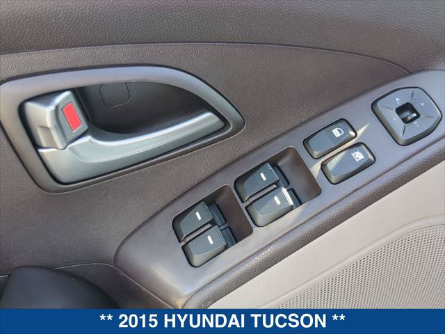 Used 2015 Hyundai Tucson GLS w/ Option Group 02 FWD image 11