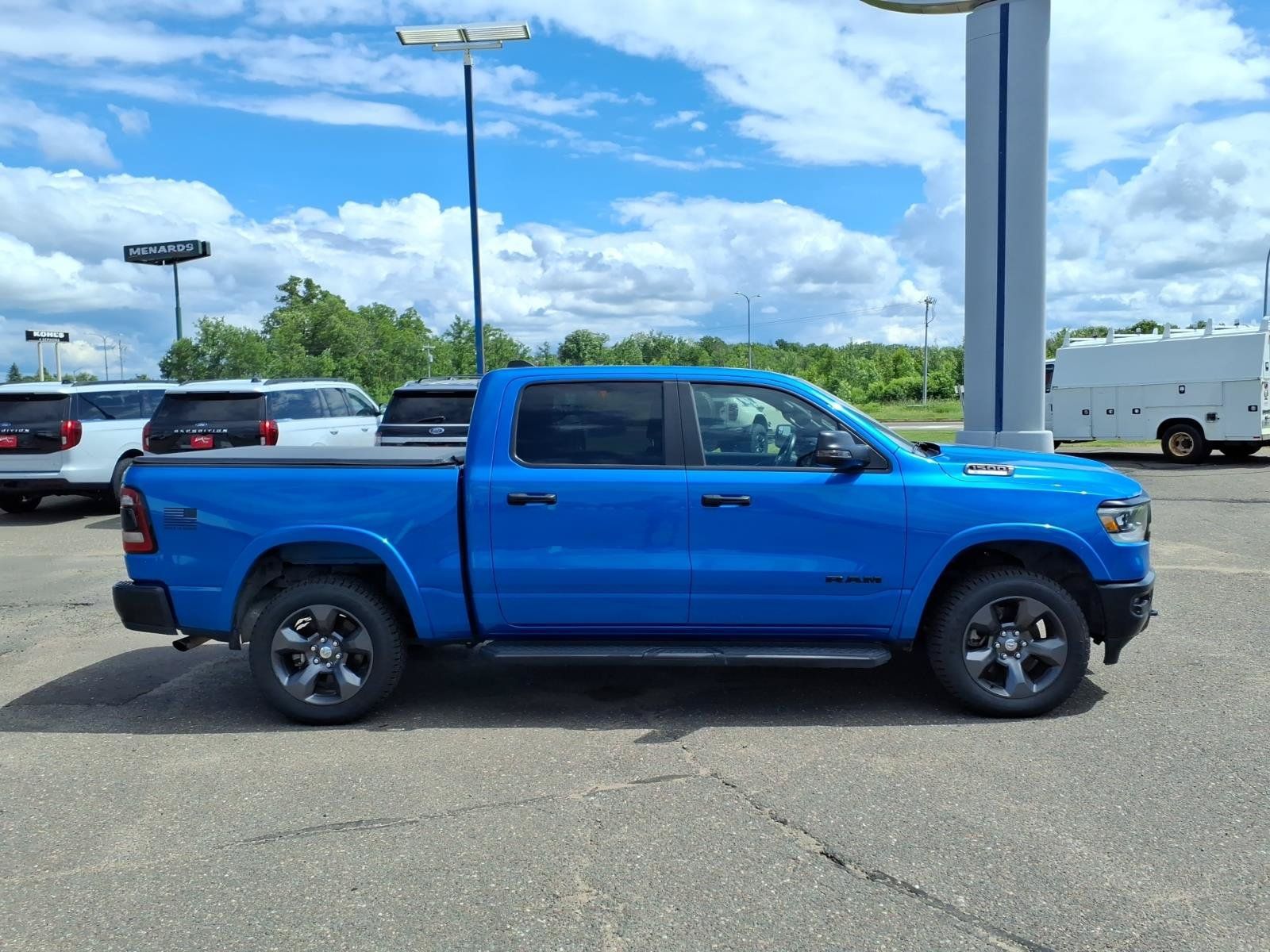 Used 2023 RAM 1500 Big Horn AWD/4WD image 7