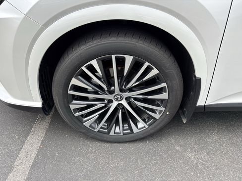 Used 2023 Lexus RX 350 Premium Plus w/ Accessory Package (Z1) FWD image 27