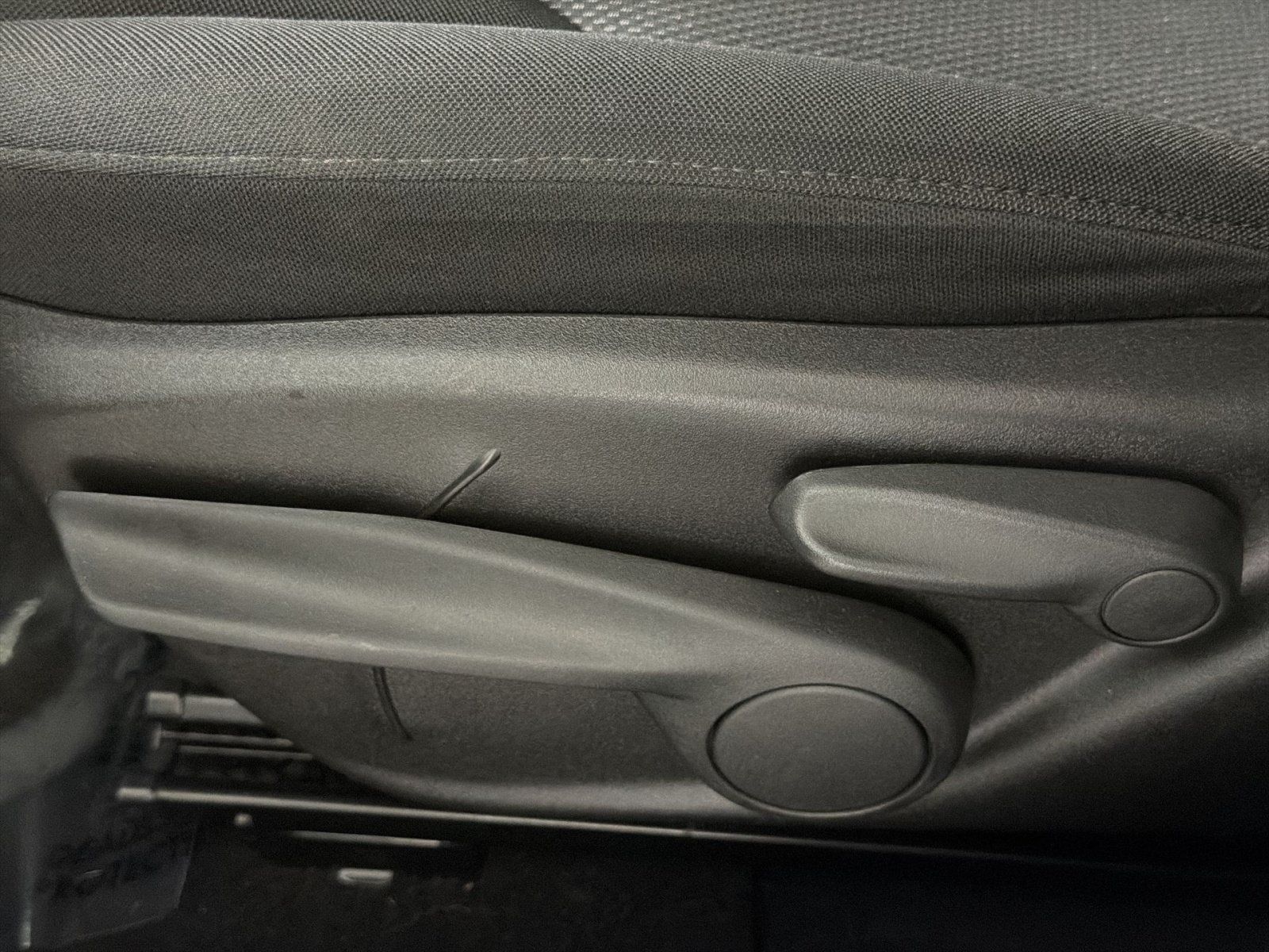 Used 2019 Jeep Renegade Sport AWD/4WD image 14