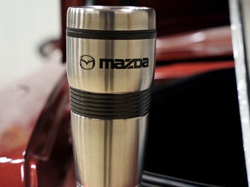 Used 2009 MAZDA MX-5 Miata Grand Touring w/ Premium Pkg image 20