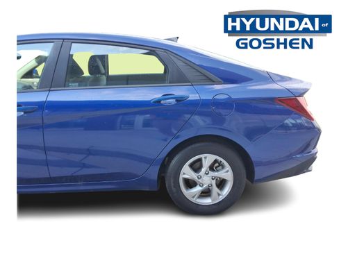 Used 2021 Hyundai Elantra SE FWD image 6