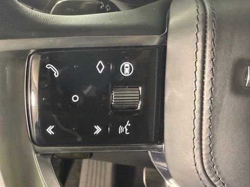 Used 2024 Land Rover Range Rover Long Wheelbase Autobiography image 13