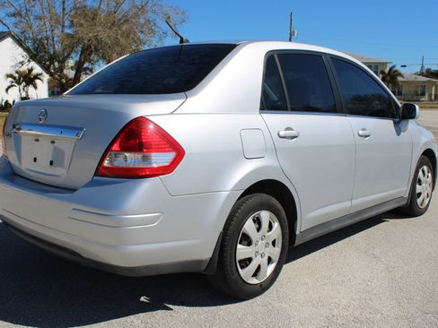 Used 2009 Nissan Versa 1.8 S w/ PWR Pkg image 10