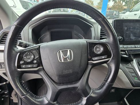 Used 2018 Honda Odyssey EX-L image 13