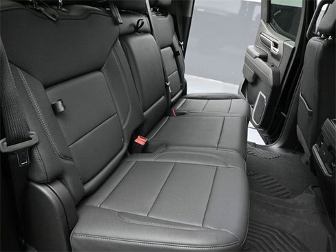 Used 2024 Chevrolet Silverado 1500 LT Trail Boss w/ Convenience Package II image 26