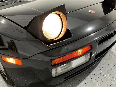 Used 1989 Porsche 944 S2 image 30