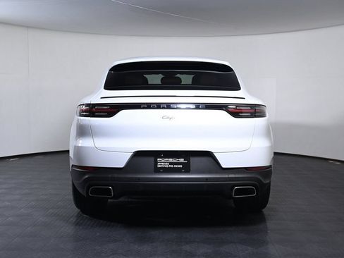 Certified 2023 Porsche Cayenne Coupe AWD/4WD image 6