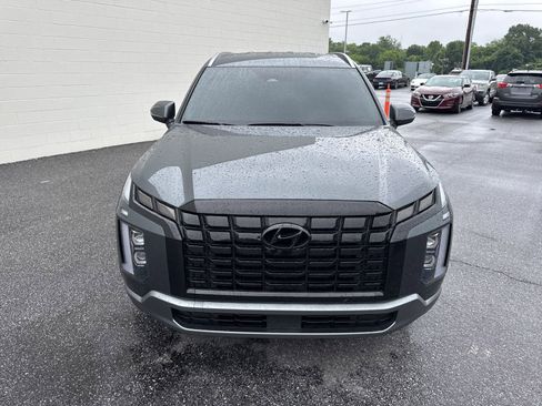 Used 2025 Hyundai Palisade SEL FWD image 2