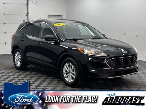Used 2022 Ford Escape SE w/ Convenience Package AWD/4WD image 1