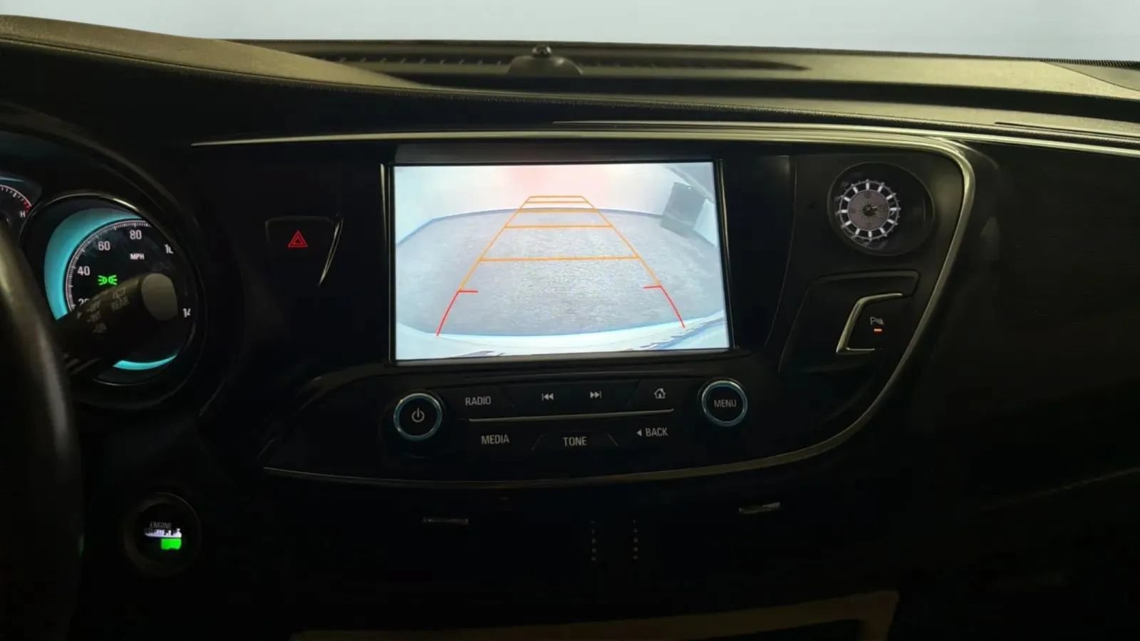Used 2017 Buick Envision Essence FWD image 14