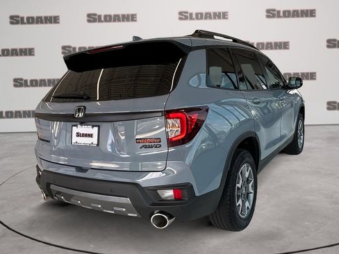 Used 2023 Honda Passport TrailSport image 5