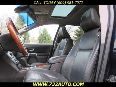 Used 2007 Volvo XC90 V8 image 25