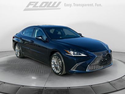 Used 2021 Lexus ES 300h w/ Luxury Package