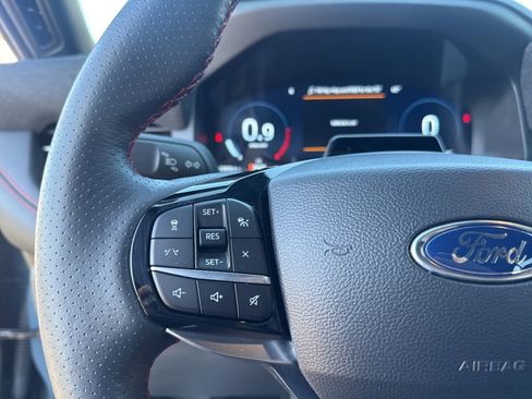 Used 2025 Ford Explorer ST-Line image 22