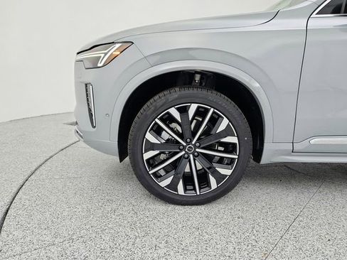 New 2026 Volvo XC90 B6 Plus w/ Protection Package Premier image 21