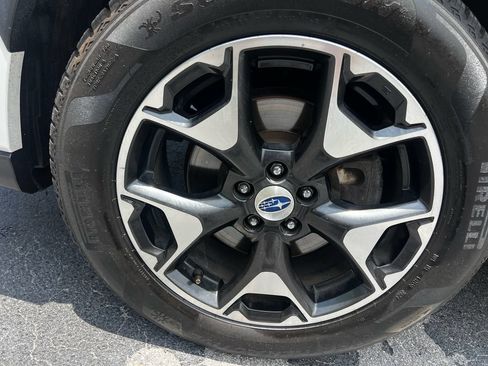 Used 2018 Subaru Crosstrek 2.0i Premium AWD/4WD image 15