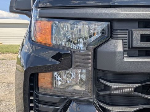 Used 2024 Chevrolet Silverado 1500 Custom w/ LPO, Dark Essentials Package AWD/4WD image 11