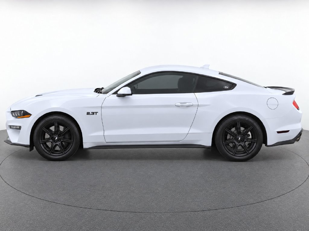 Used 2020 Ford Mustang Coupe RWD image 6