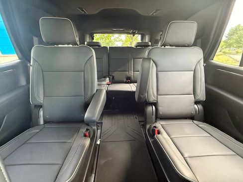New 2026 Chevrolet Tahoe Premier w/ Sun And Tow Package AWD/4WD image 35