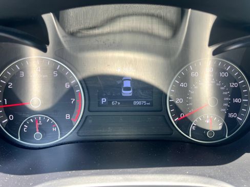 Used 2019 Kia Optima LX FWD image 16