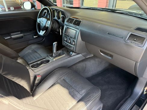 Used 2012 Dodge Challenger R/T Plus RWD image 21