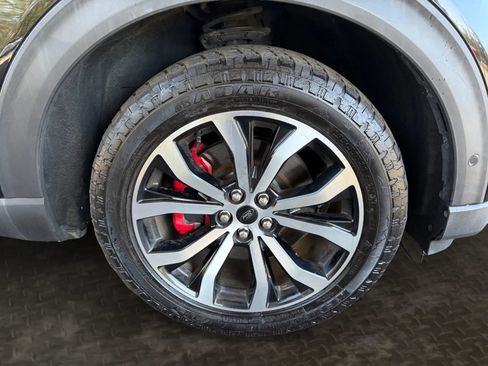 Used 2020 Ford Explorer ST w/ ST Street Pack AWD/4WD image 43