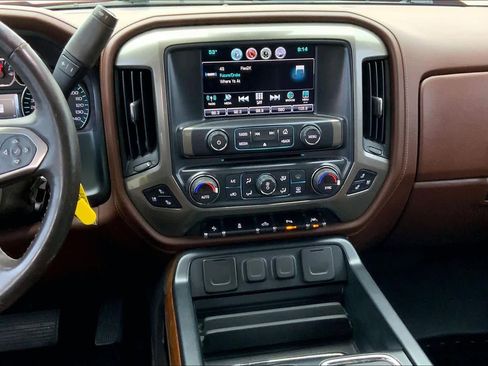 Used 2018 Chevrolet Silverado 1500 High Country image 7
