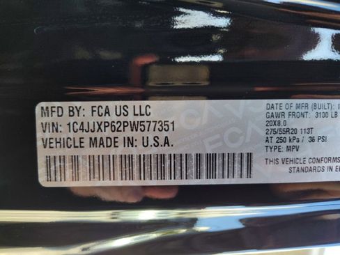 Used 2023 Jeep Wrangler Unlimited Sahara image 23