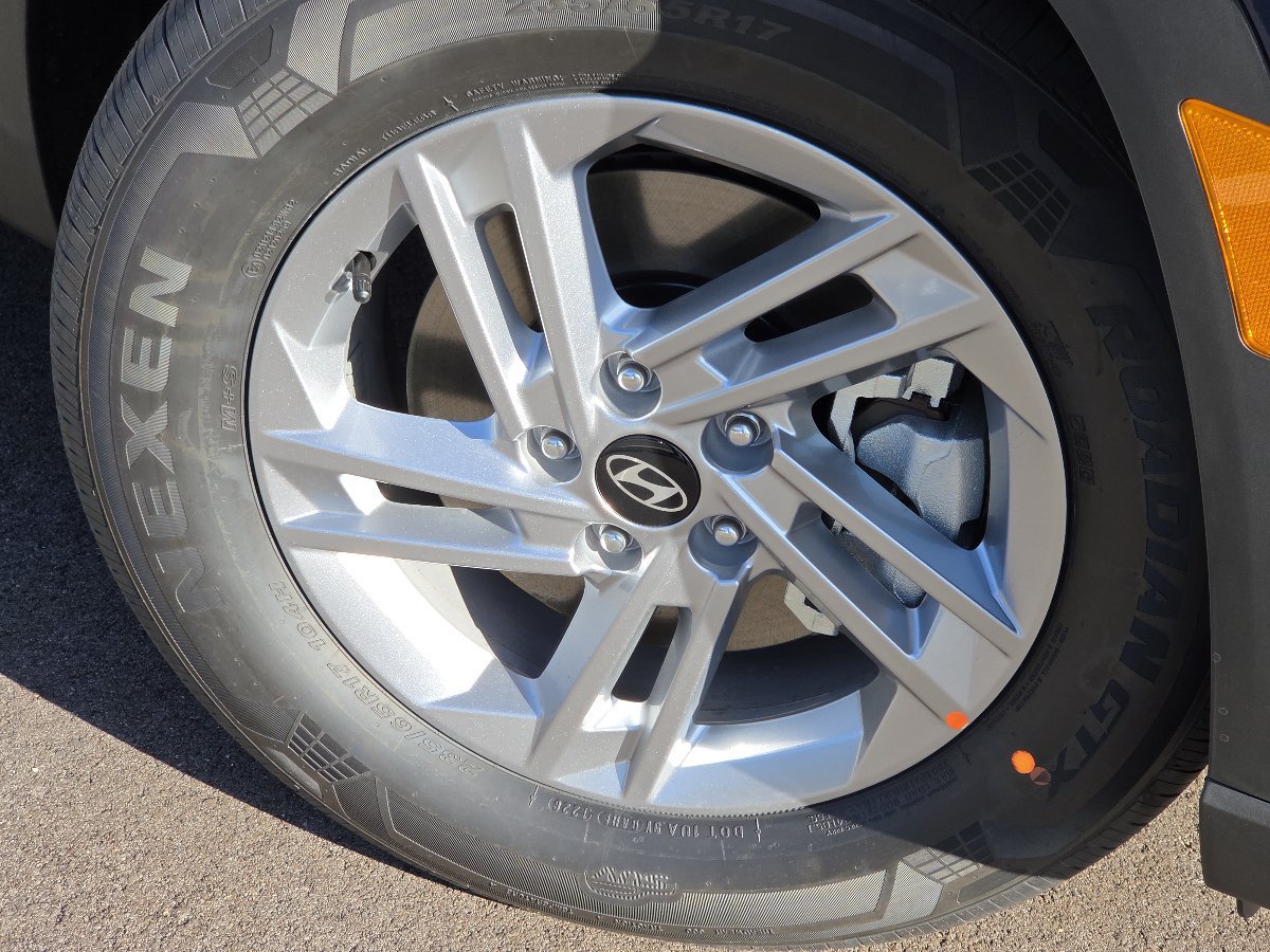New 2026 Hyundai Tucson SE FWD image 11