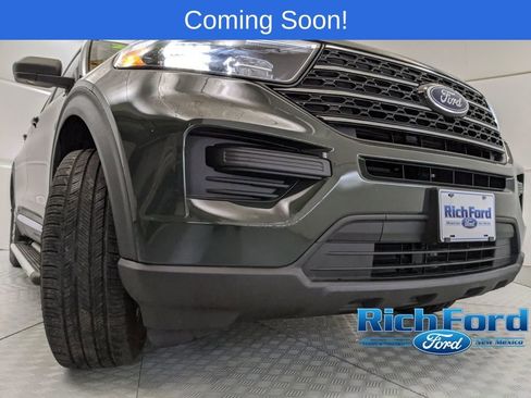 Certified 2024 Ford Explorer XLT image 29